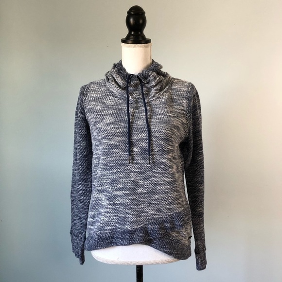 CALVIN KLEIN | Tulip Hem Knit Performance Sweatshirt - Picture 1 of 7